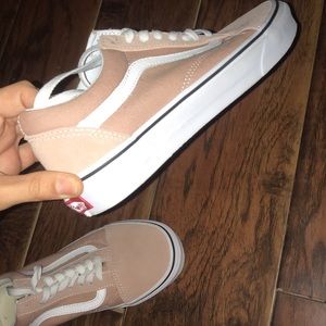 BRAND NEW VANS
